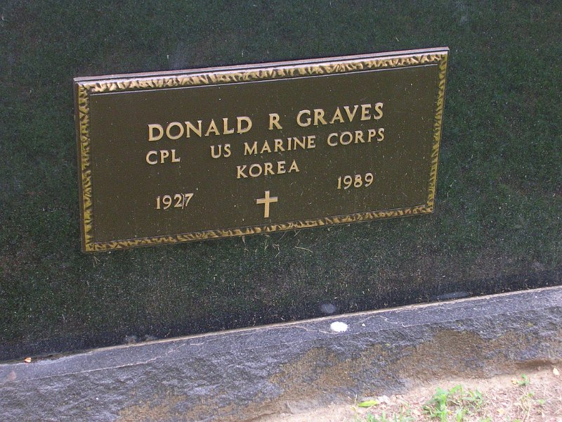 graves_donald_military.jpg
