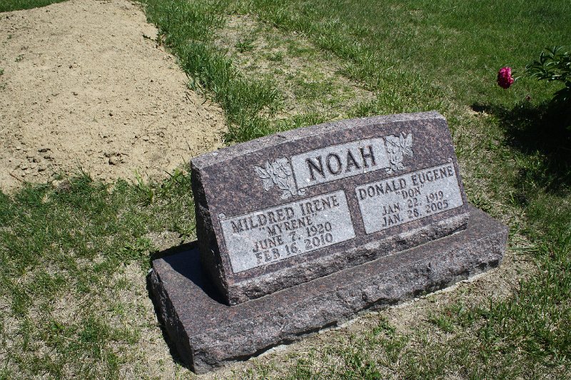Mildred Irene (Myrene) NOAH Grave Photo